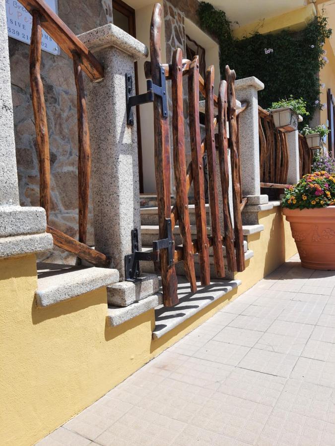 Al Pez Exclusive Rooms Olbia Exterior foto
